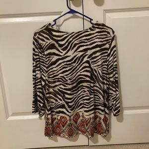 Chico’s Black & White Zebra Print Top Lg